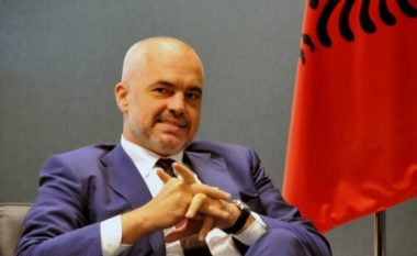 ”Një herë në 2-3 ditë darkojnë krerët e bandave”, Basha bën denoncimin e fortë për Ramën