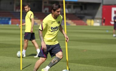 Çfarë ndodhte në stërvitjen e Barcelonës kur Messi zemërohej