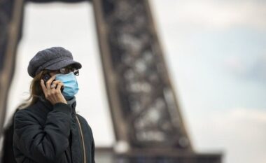 Parisi në lockdown, Franca i frikësohet valës së tretë së COVID-19