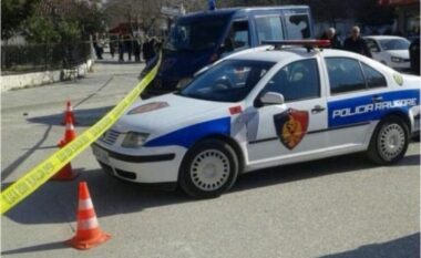 I iku policisë dhe u përplas me një makinë në shpejtësi, aksident i frikshëm në Vlorë