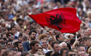 Anketë e re në Maqedoninë e Veriut, ja sa % besim kanë qytetarët te kjo Qeveri