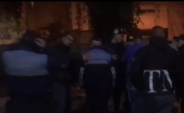 Kërcet sherri në një tjetër KZAZ në Tiranë, policia ndërhyn me urgjencë