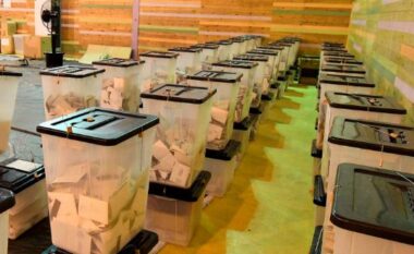 Shqipëria në zgjedhje! Kaq qytetarë kanë votuar deri tani (FOTO LAJM)