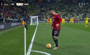 Man United barazon shifrat dhe rihap takimin (VIDEO)