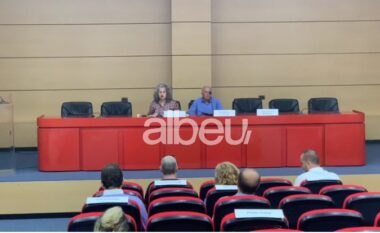 Albeu: Leli u përgjigjet këshilltarëve: Mund të diskutojmë online më 24 qershor