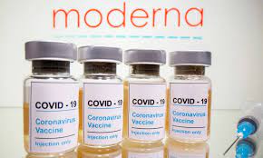 EMA miraton përdorimin e vaksinës Moderna për fëmijët 12-17 vjeç