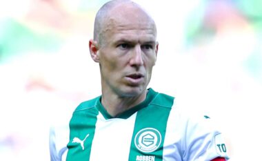 ZYRTARE/ Arjen Robben pensionohet nga futbolli
