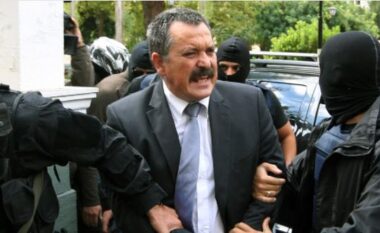 Prej disa muajsh në arrati, arrestohet anëtari i Agimit të Artë në Greqi