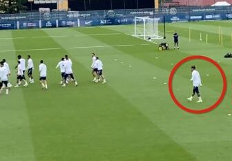 Stuhi në Paris: Mbappe nuk e ka mendjen fare te stërvitja, pamjet bëhen virale (VIDEO)