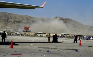 13 viktima e dhjetra të plagosur, pamje tmerri nga shpërthimi në Kabul (FOTO & VIDEO)