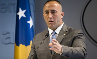 Haradinaj thirrje popullit: Ju që e doni Kosovën, binduni se shkarkimi i Kurtit është detyrë kombëtare