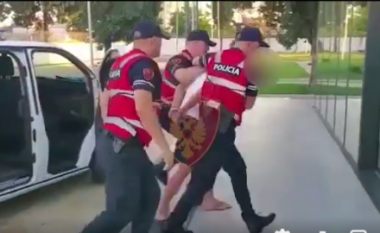 Kishte “specialitet” vjedhjen e varëseve të floririt nga qafa, arrestohet 29 vjeçari në Shkodër (VIDEO)