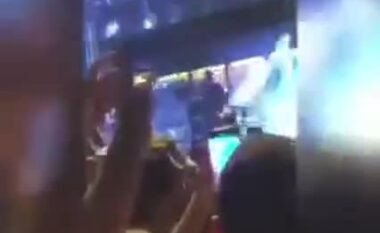 Plas sherri në koncertin e Noizy-t (VIDEO)