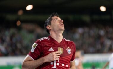 Rekordi mbetet i pathyer, Lewandowski dështon të kalojë legjendën Gerd Muller