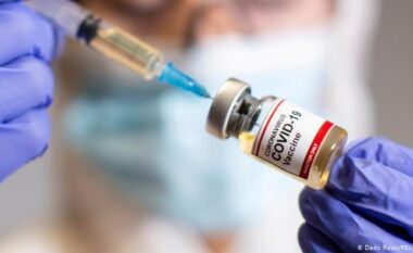 Studimi: Vaksinimi pas infektimit me Covid-19 u jep disa njerëzve imunitet “mbinjerëzor”