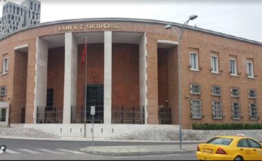 Banka e Shqipërisë: Sektori bankar të vlerësojë rreziqet e reja nga lufta në Ukrainë