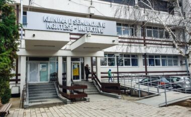 E FUNDIT/ Helmohen 80 qytetarë në Prishtinë