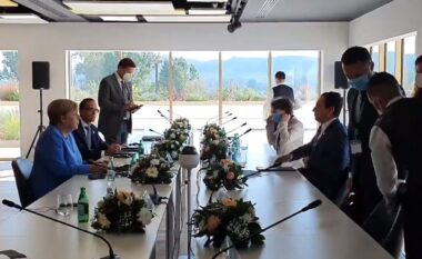 Kurti takon Merkelin në Tiranë: Diskutuam çështje me rëndësi (VIDEO)