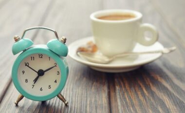 Sa kohë i duhet trurit tonë të zgjohet në mëngjes