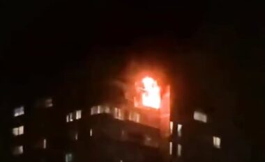 Zjarri përpin ndërtesën 20 katëshe në Londër, lëndohen nënë e bir (VIDEO)