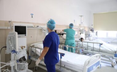 Efektet e pandemisë, janar-prill 2021 bien 11% pacientët në spitale, 40% më shumë shtrime në psikiatri