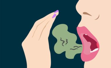 Si t’ja bëni për të mos patur kurrë një aromë të pakëndshme goje