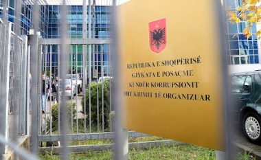 “Tërmet” në Polici, SHÇBA prangos 15 efektivë në Tiranë, Pukë e Korçë
