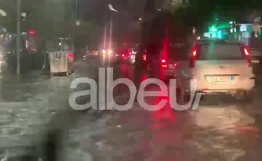 Furtunë në Vlorë, qyteti “zhytet” nën ujë (VIDEO)