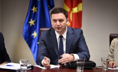 Ministrit maqedonas i hakerojnë “Twitter-in”: Postimet që do shihni s’janë të miat