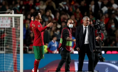Pavarësisht mërzitjes së CR7, Santos nuk largohet nga Portugalia para Play Off-it në mars