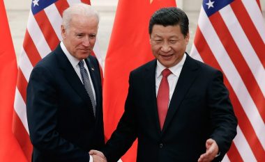 Përplasje e re midis SHBA-së dhe Kinës për COP26 dhe “gabimi serioz” për të cilin foli Biden