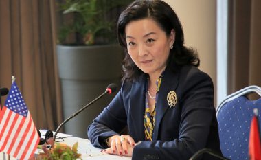“Stop dhunës ndaj grave në Kuvend”, me kë e ka Yuri Kim?