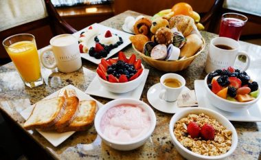 5 ushqime që duhet t’i evitoni për mëngjes, nëse nuk doni të shëndosheni