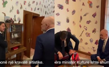 Rama i kthen nderin Mark Rutte, e prazanton me zyrën dhe “mburret” me pikturat e tij (VIDEO)