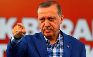 “Erdogani ndërroi jetë”, thashethemi që trazoi Turqinë! “Mori dhenë” në rrjetet sociale