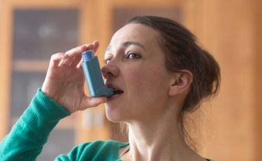 Dyshoni se vuani nga astma? Zbuloni 4 faktorët kryesorë që e shkaktojnë atë