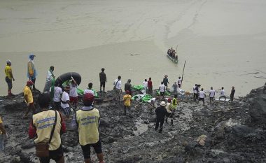 Rrëshqet dheu në Mianmar, një i vdekur dhe 70 të zhdukur