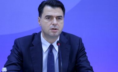 Akuzoi publikisht Berishën, gazetarja vë në siklet Bashën: Jeni i vetmi ministër i hetuar për korrupsion!