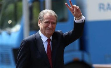 Sali Berisha njofton protesta të tjera (FOTO LAJM)