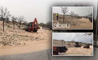 Albeu: Reshjet e dendura të shiut, Shushica rrezikon daljen nga shtrati, shembet ura në Selenica