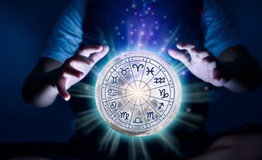 Horoskopi sot, zbuloni çfarë kanë parashikuar yjet për ju