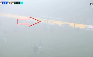 Shënohet gol në mjegullën e dendur, tifozët nuk panë asgjë (VIDEO)