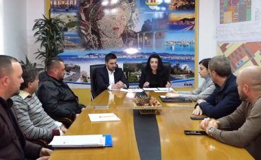 Reforma e ujit, Balluku “vë në rresht” kryebashkiakët e Durrësit: Merreni më seriozisht situatën