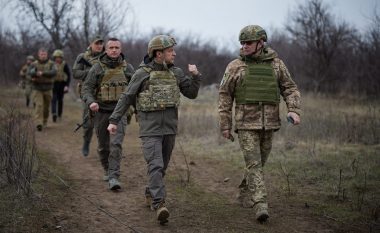 SHBA pezullon ndihmën ushtarake 200 mln $ për Ukrainën
