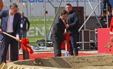 “Lumi” i parave kineze fuqizon ekonominë serbe, sa miliard euro ka përfituar në pak vite