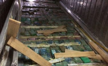 Albeu: Mbi 100 kg kokainë në banane, policia zbulon si erdhi nga Ekuadori në Shqipëri