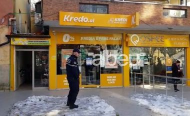 Albeu: Policia zbardh grabitjen e Kredo.al në Peshkopi dhe arreston autorin, zbulohet se para vodhi 27-vjeçari