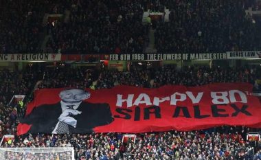Festoi 80-vjetorin, tifozët e Man United i bëjnë dhuratën speciale (FOTO LAJM)