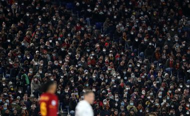 Shpërthimi i Omicron, Italia gati të vendosë rregullat e reja në stadiume
