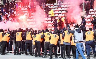 Incidentet në ndeshjen Paris FC-Lyon! Çfarë rrezikojnë të dy ekipet? (VIDEO)